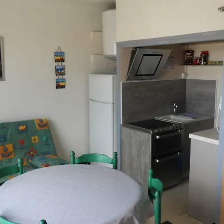 Pierre 30m De La * Saint-Pierre-la-Mer (Aude)